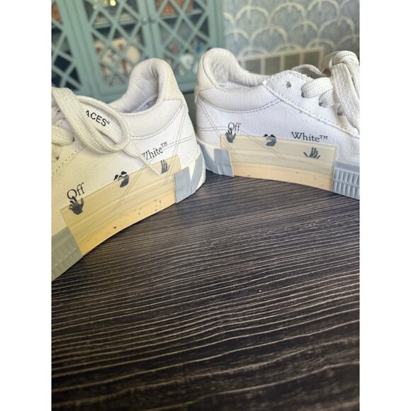 OFF-WHITE Vulcanized White & Gray Canvas Low Top Sneakers Sz. 37 - Picture 3 of 11